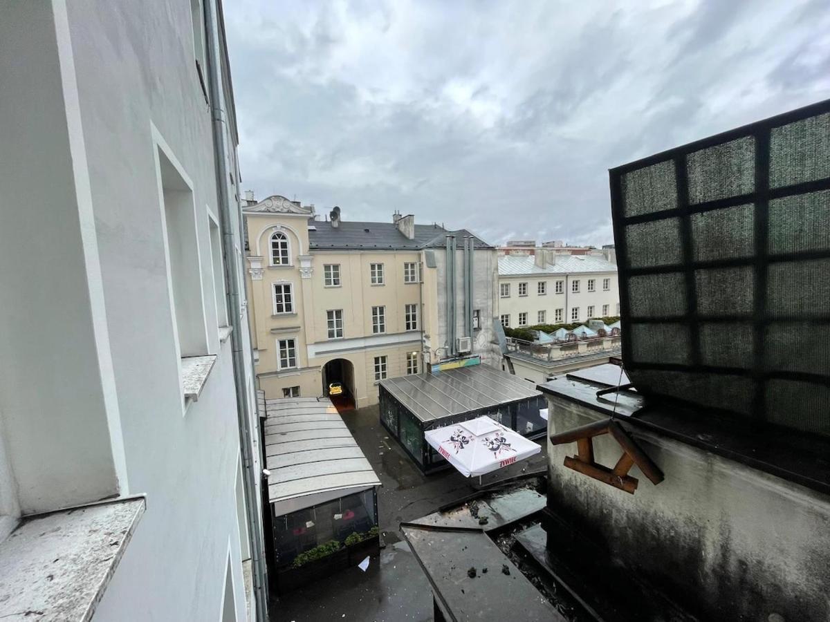 Fantastic Waw - Ch5 C215 Apartament